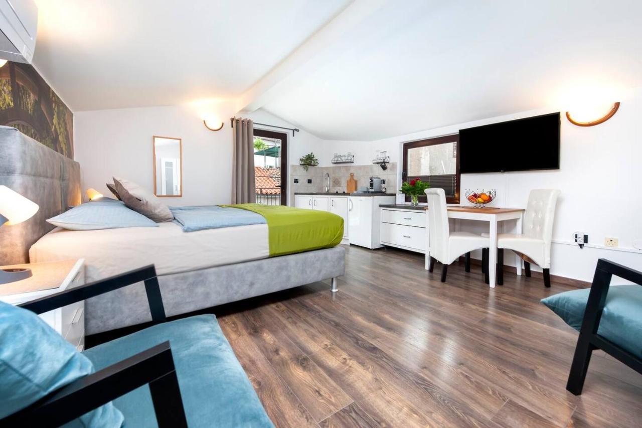 Kuca Melina Apartment โรวีน ภายนอก รูปภาพ
